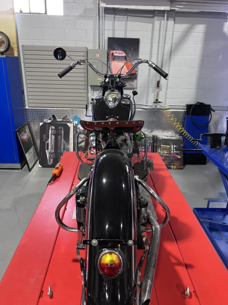 1948 Indian Chief picture car, photo 3 of 6