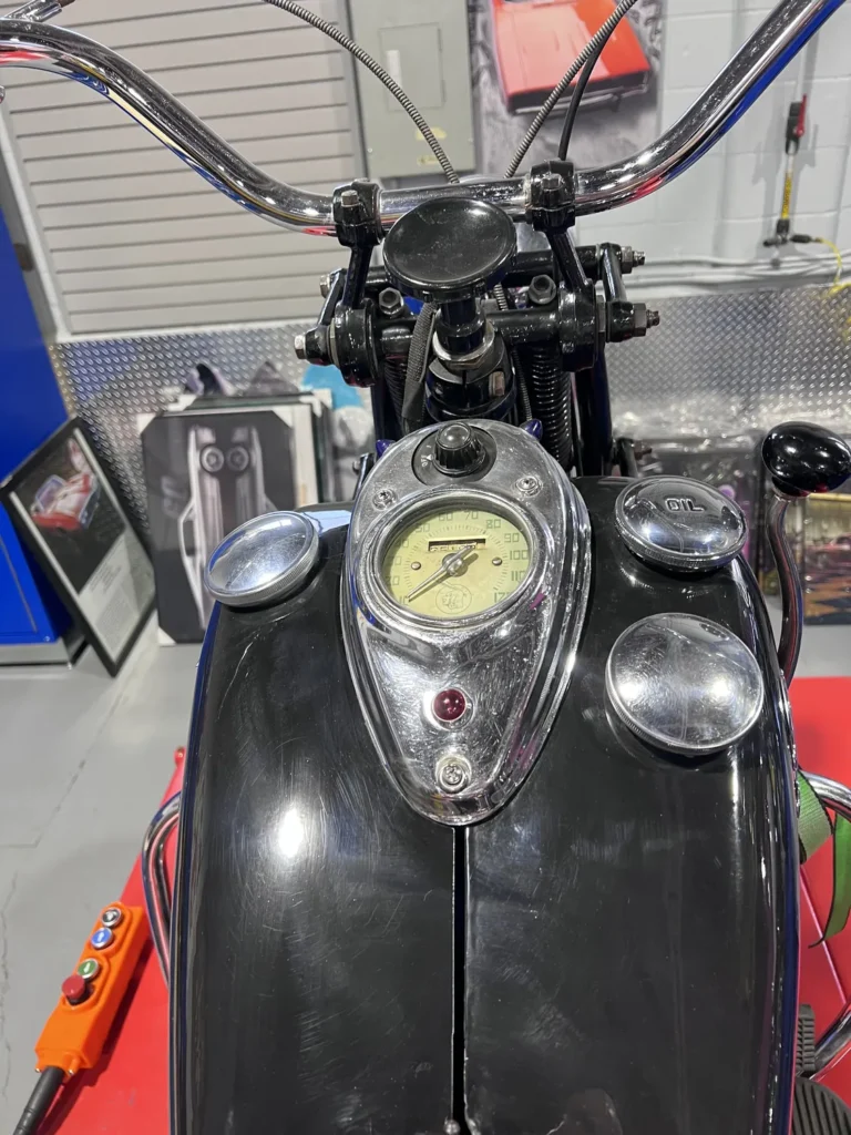1948 Indian Chief picture car, photo 5 of 6