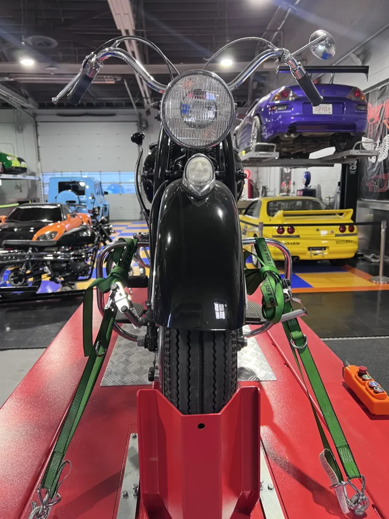 1948 Indian Chief picture car, photo 6 of 6