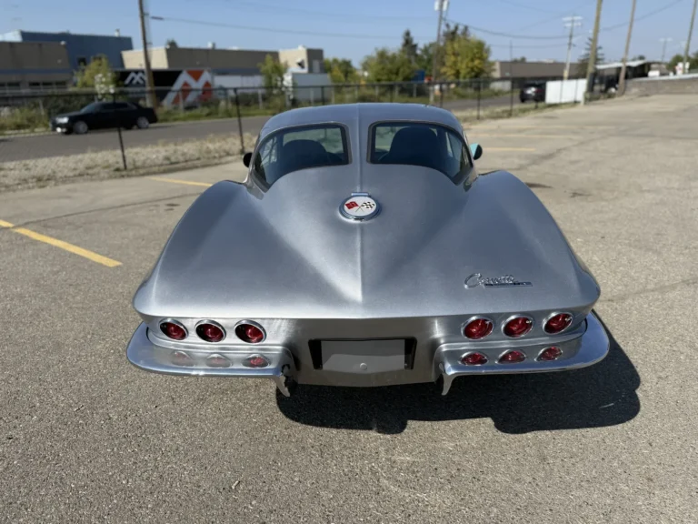 1963 Chevrolet Corvette Split Window picture car, photo 4 of 8