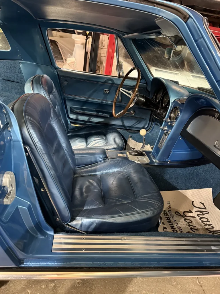 1965 Chevrolet Corvette picture car, photo 4 of 6