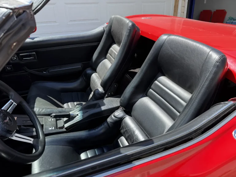 1977 Chevrolet Corvette Convertible picture car, photo 4 of 5