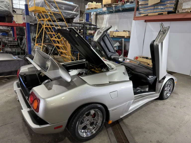 1999 Lamborghini Diablo Roadster picture car, photo 11 of 15