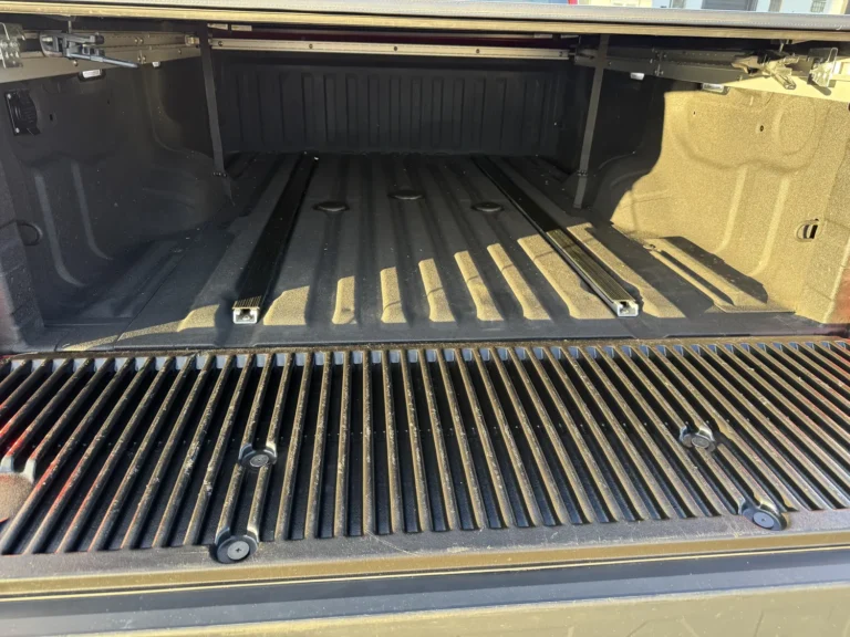 2016 Nissan Titan XD Diesel picture car, photo 15 of 16