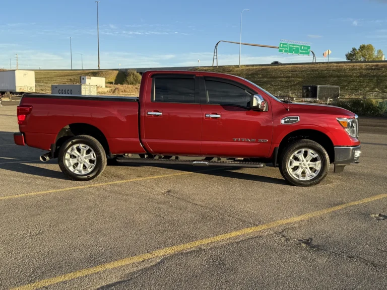 2016 Nissan Titan XD Diesel picture car, photo 3 of 16