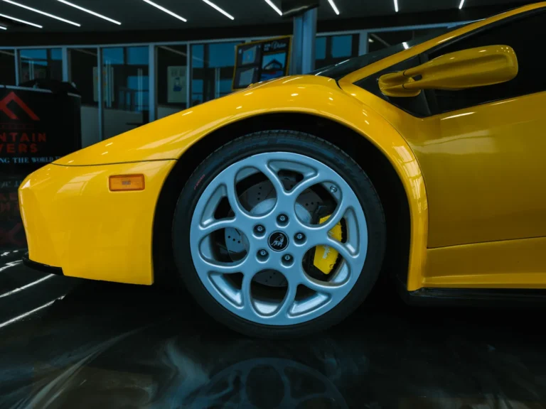 2001 Lamborghini Diablo picture car, photo 3 of 13